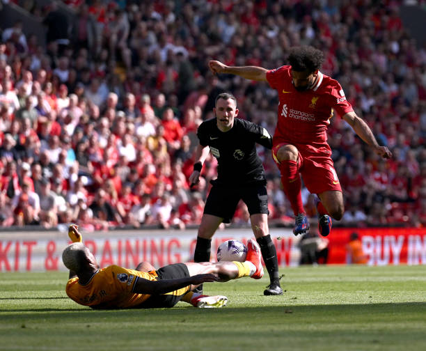 又充滿機遇 又充滿機遇