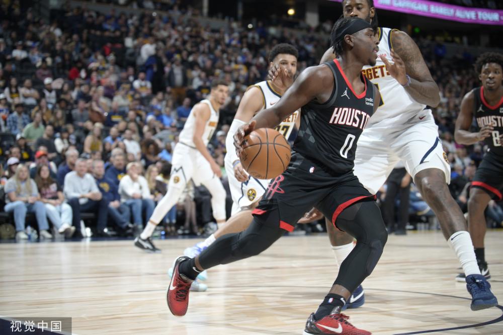 一直被球迷 一直被球迷