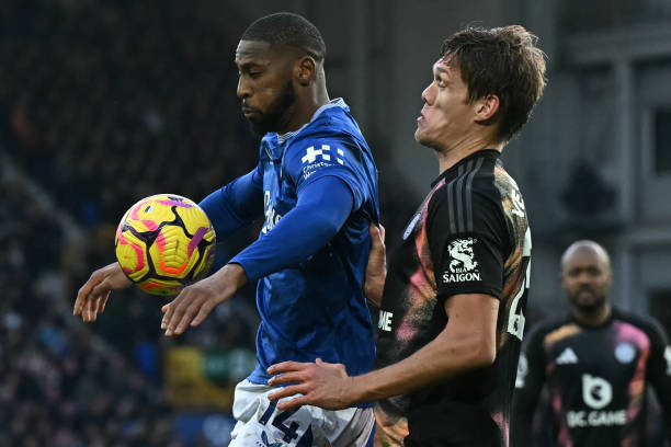 不仅令人惊 不仅令人惊